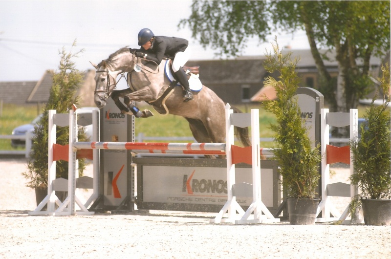 CYCLUS JONGE PAARDEN MOORSELE